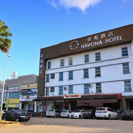 Havona Hotel - Taman Tropika Kulai Exterior foto
