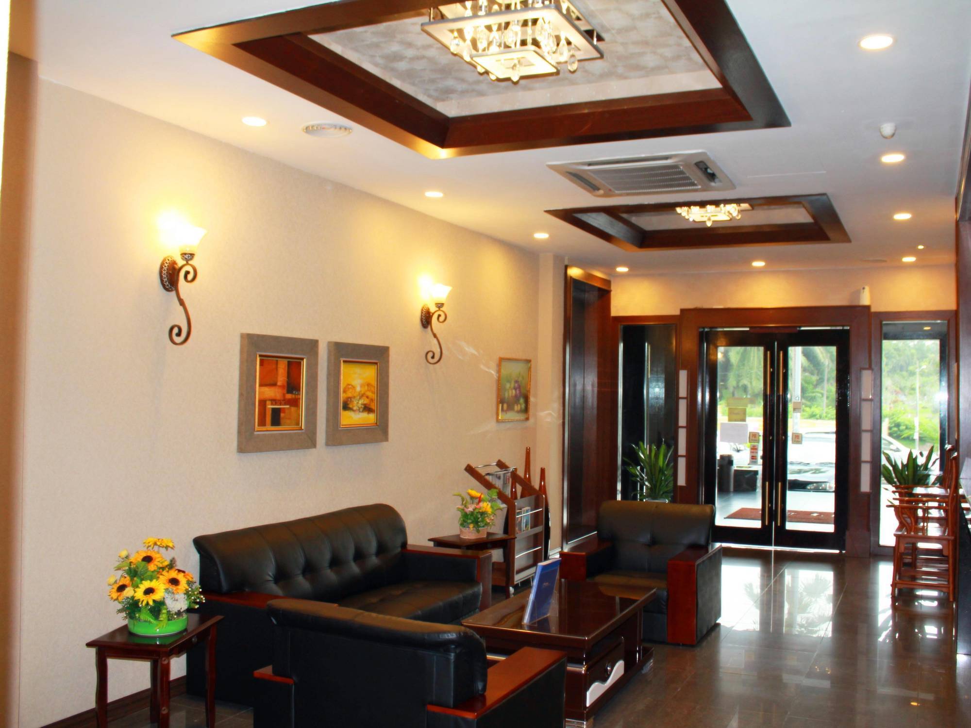Havona Hotel - Taman Tropika Kulai Exterior foto